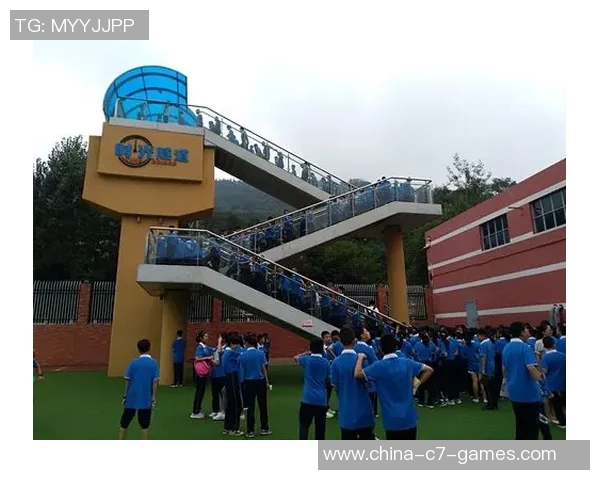 天下足球黄金十年闺蜜情深岁月共鸣的青春回忆与梦想追逐